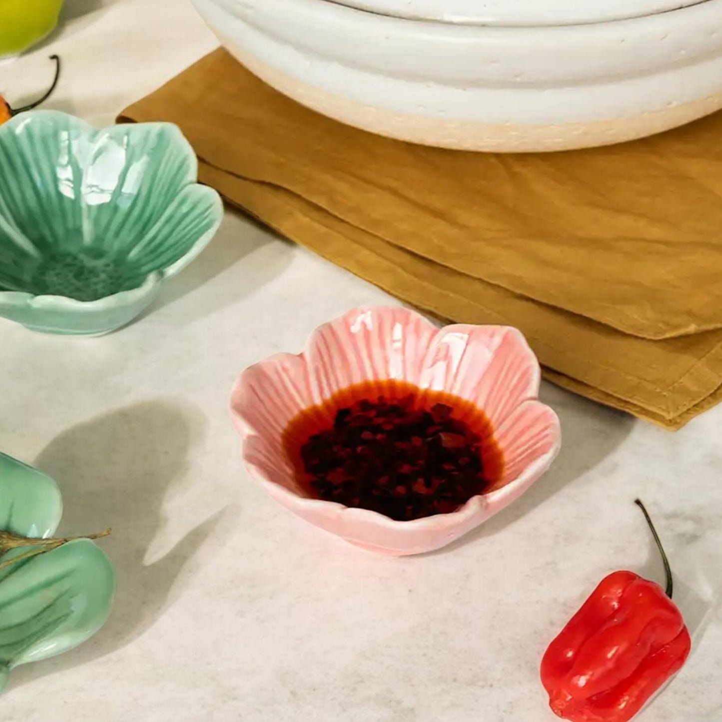 Ceramic Flower Bowls and Plates – Pastel Decorative Dishes for Snacks, Dips & Trinkets