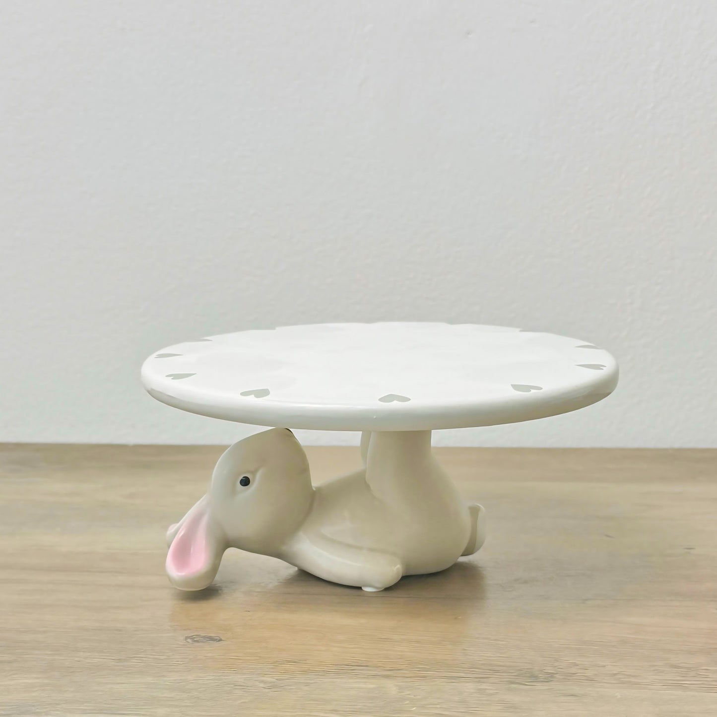 Adorable Easter Bunny Cake Stand – 6-Inch Ceramic Rabbit Cake Display