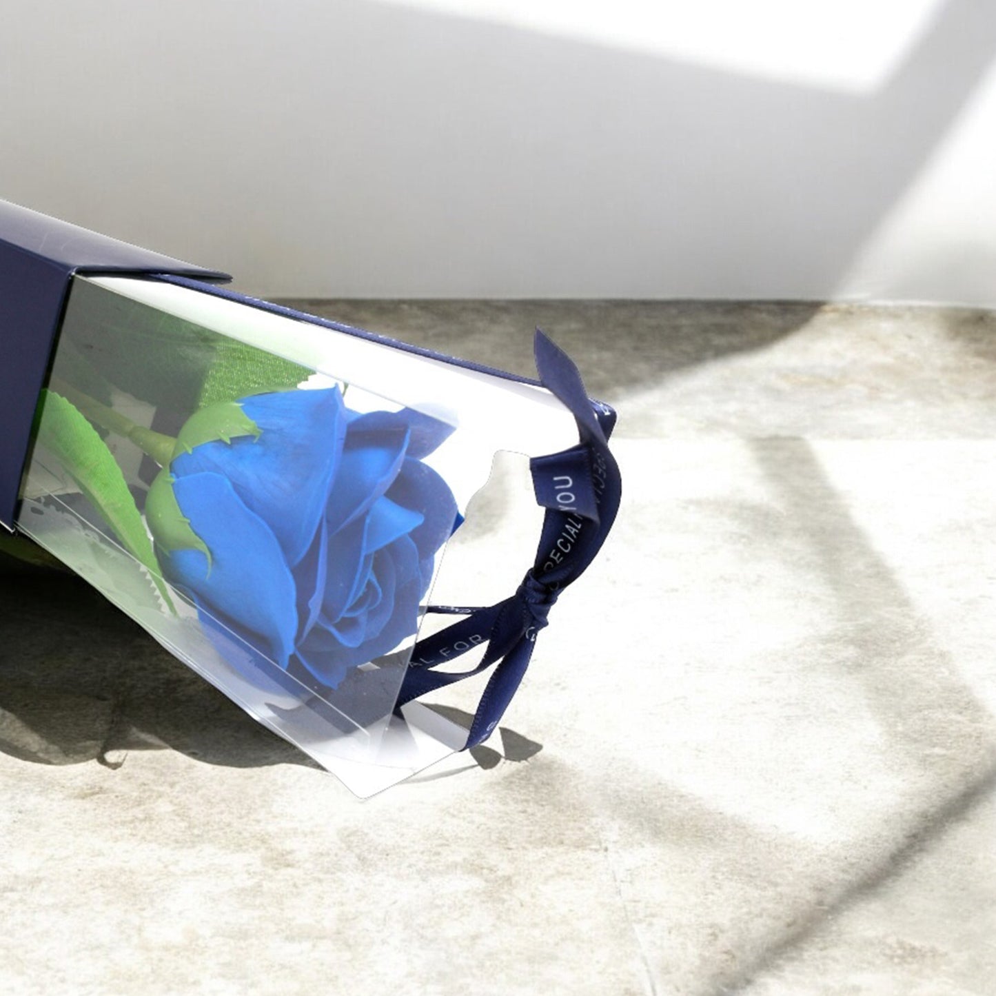 Single Red Rose Bath Bomb - Romantic Gift for Her