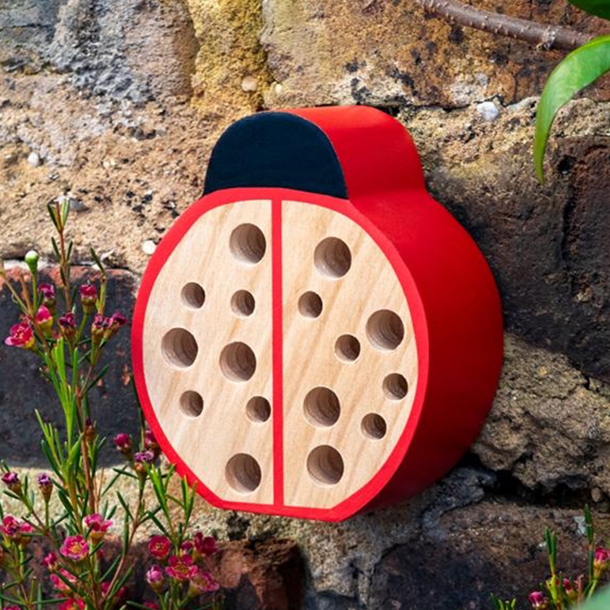 Ladybird Bug Hotel - Lady Bird Insect House - Gifts for Gardeners