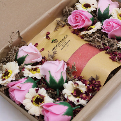 Bath Flower Gift Set for Her - Floral Bath Bomb Gift Set