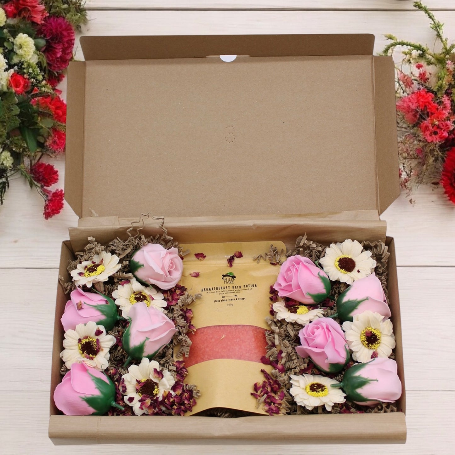 Bath Flower Gift Set for Her - Floral Bath Bomb Gift Set