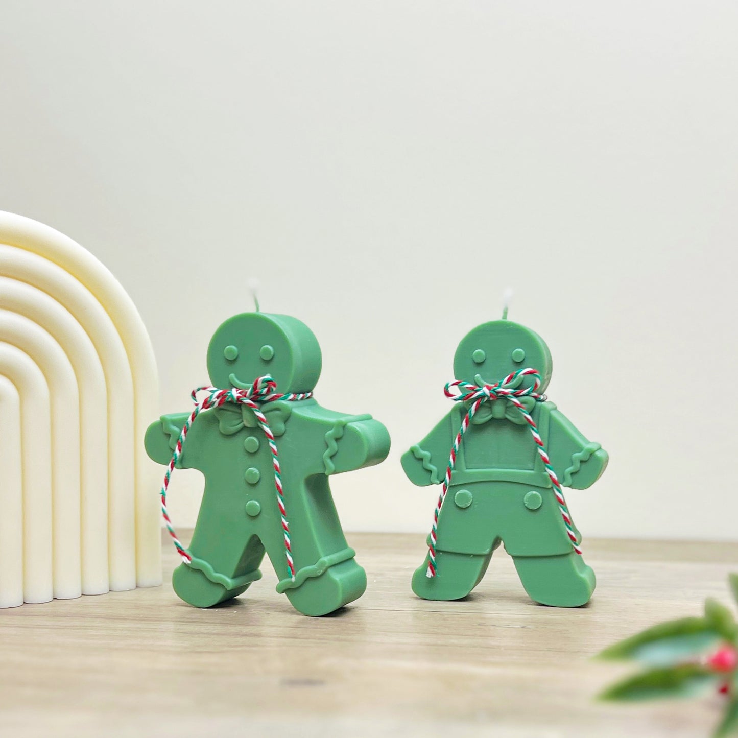 Green Christmas Gingerbread Man Candle - Gingerbread Scented Christmas Candles