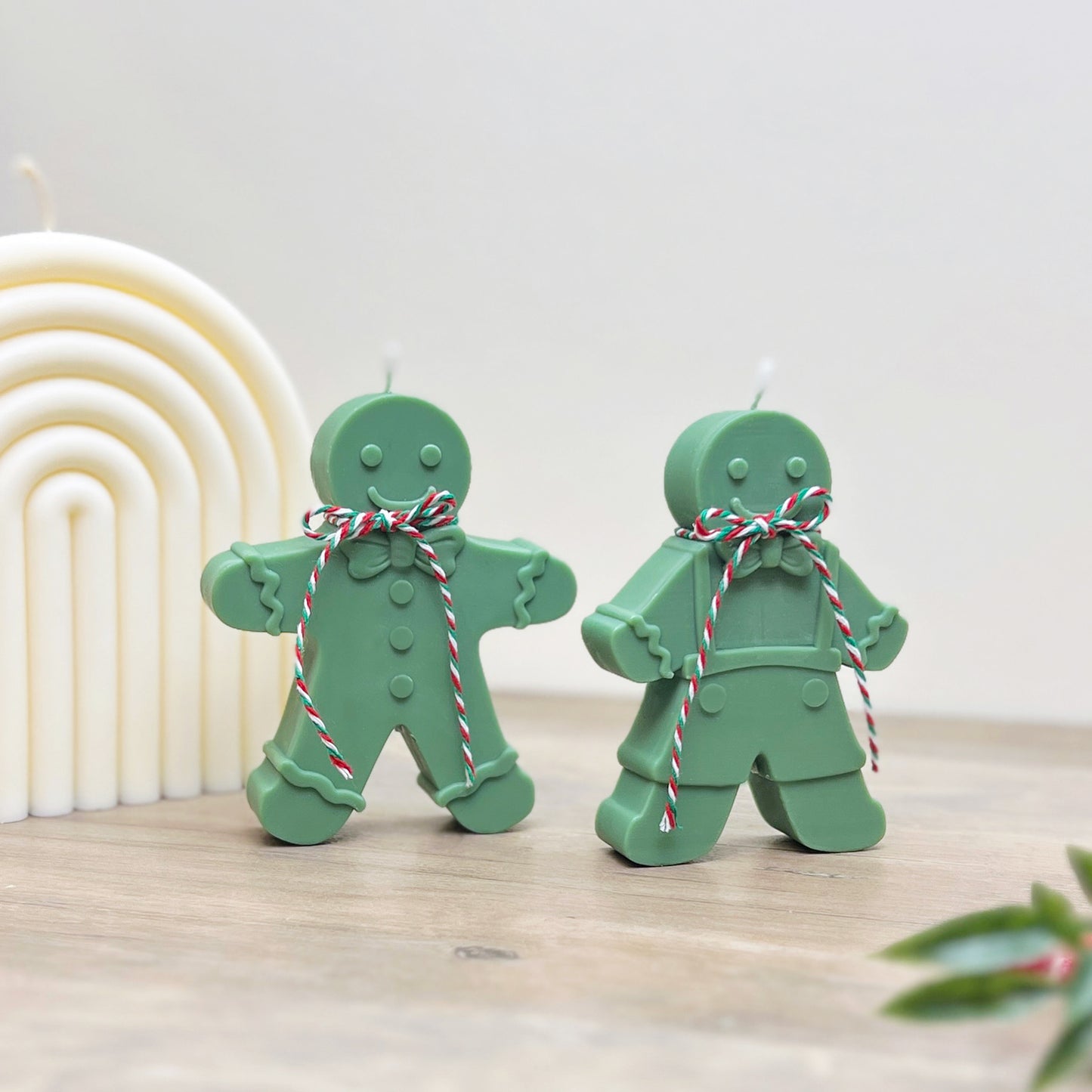 Green Christmas Gingerbread Man Candle - Gingerbread Scented Christmas Candles