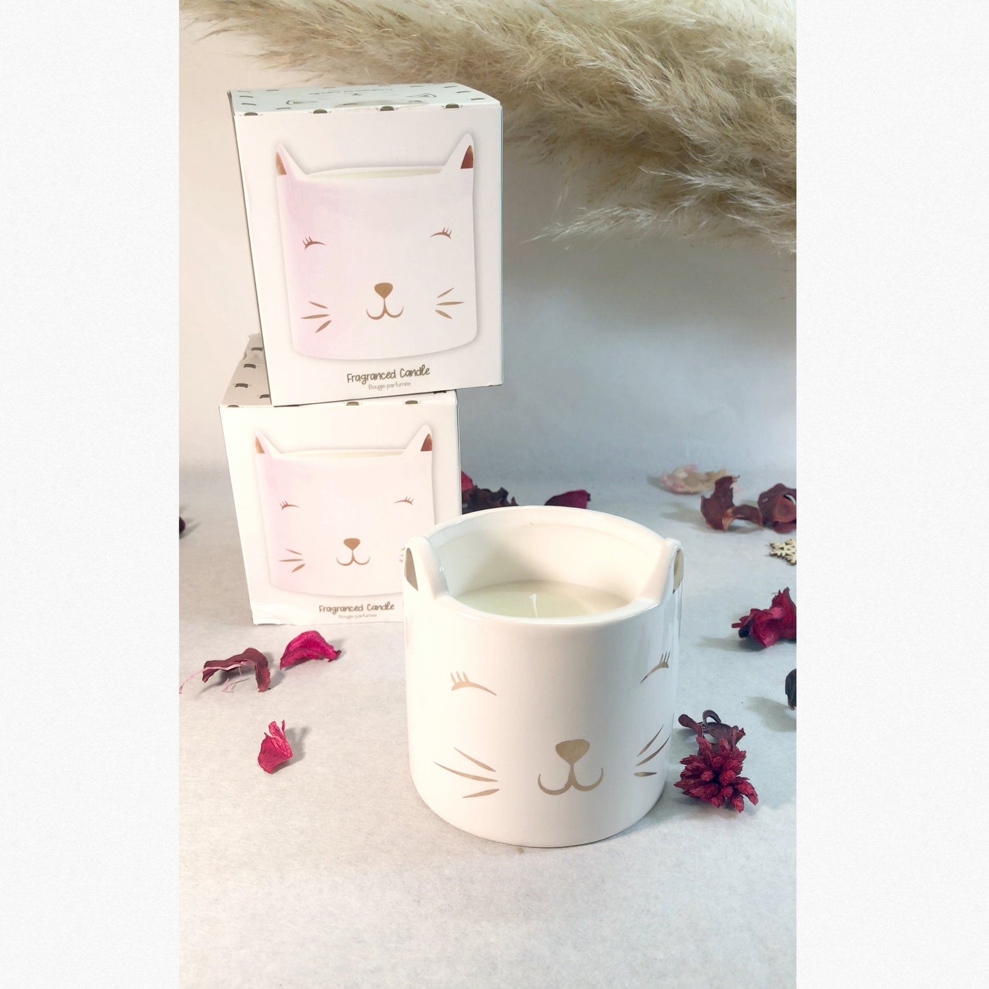 Cat Face Linen Fresh Scented Candle