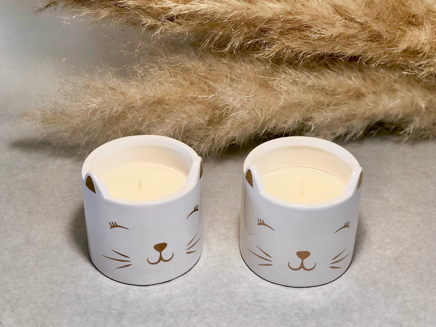 Cat Face Linen Fresh Scented Candle