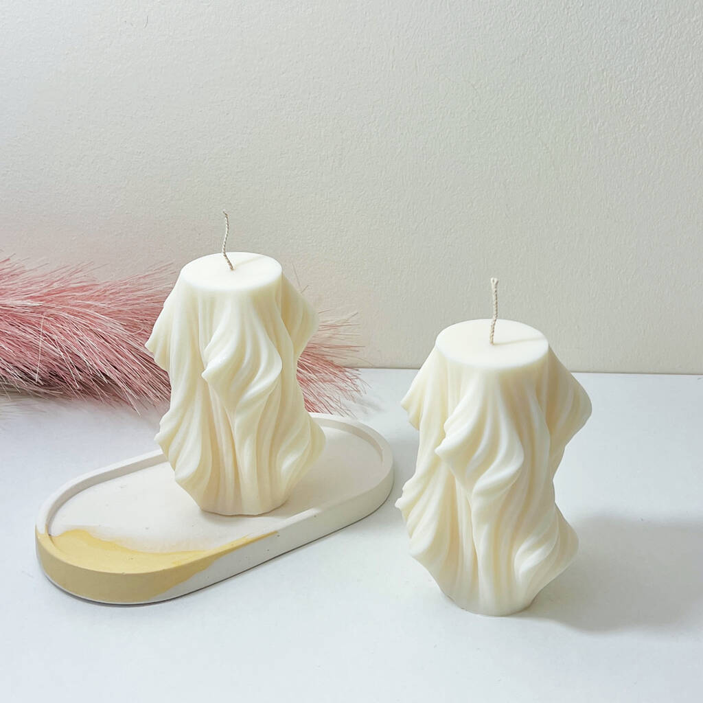 https://www.happyplacethings.com/cdn/shop/products/swirl-sculptural-aesthetics-candle-in-vegan-soy-wax_8_1024x1024.jpg?v=1681390140